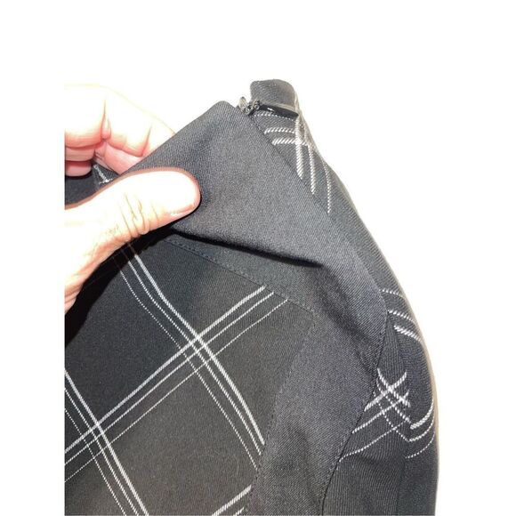 Alfani Womens Pencil Cut Straight Skirt Black Pull On Abstract Size 12 Petite A3 - Picture 2 of 6